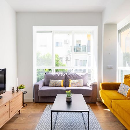 Confortable Apto. 3 Habitaciones Севиля Екстериор снимка