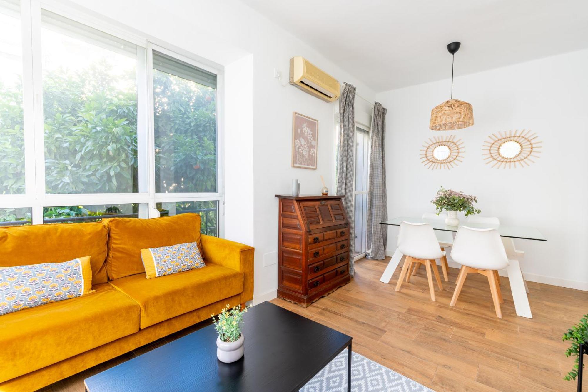 Confortable Apto. 3 Habitaciones Севиля Екстериор снимка