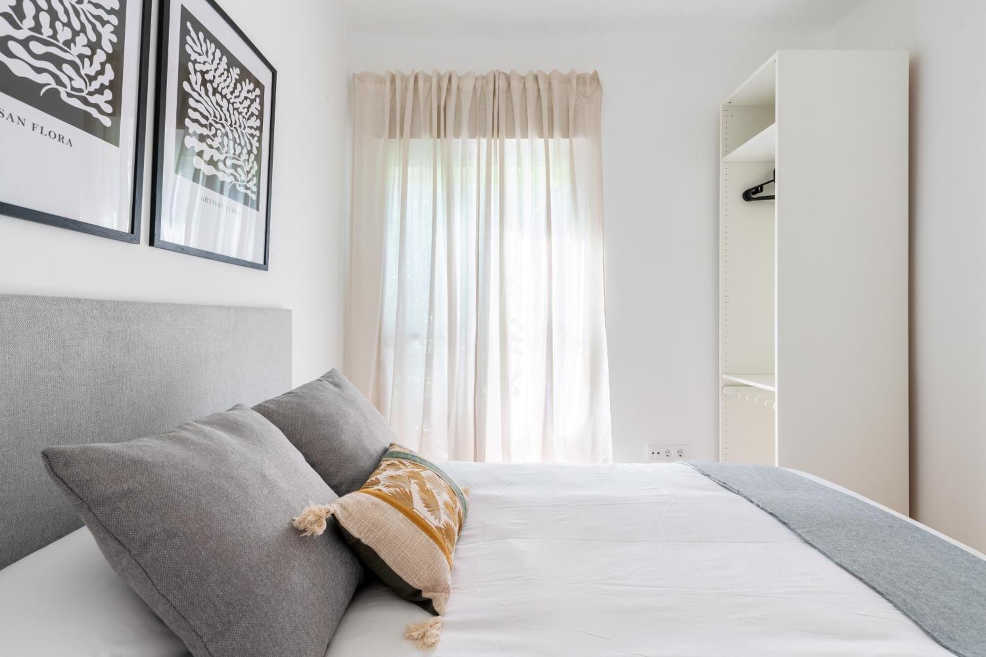 Confortable Apto. 3 Habitaciones Севиля Екстериор снимка