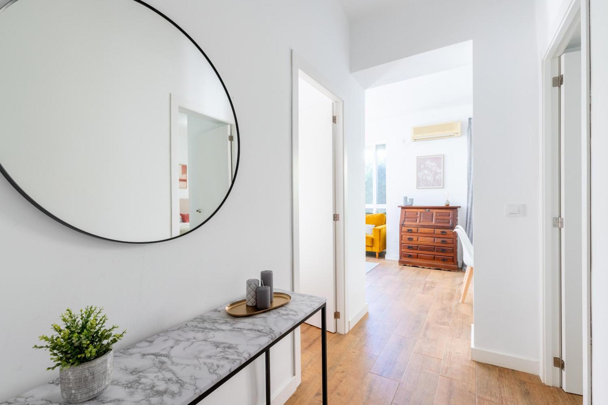 Confortable Apto. 3 Habitaciones Севиля Екстериор снимка